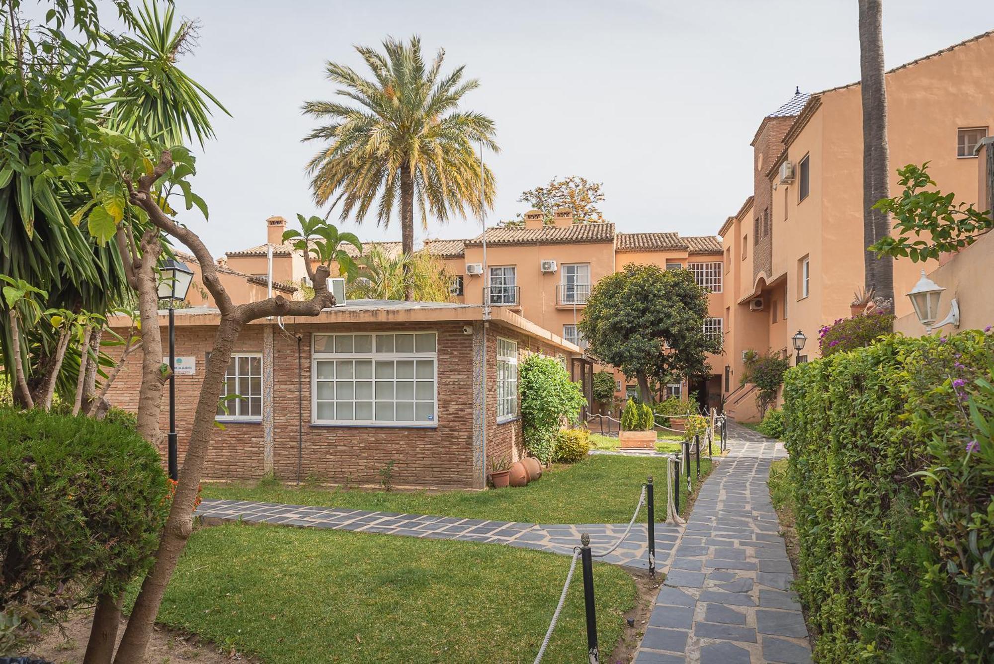 Skysea Holidays Riviera Del Sol Malaga Exterior photo
